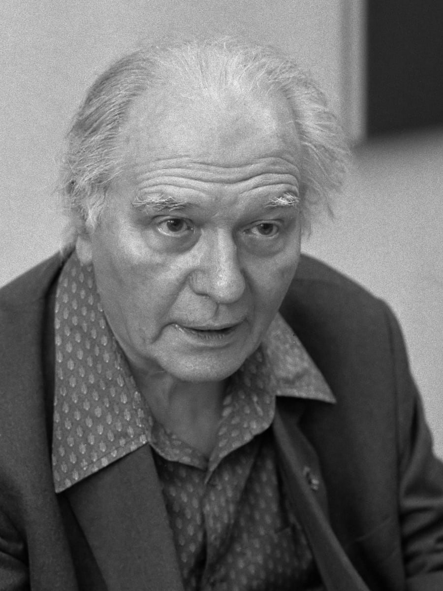 greyscal photo of Olivier Messiaen taken in 1986 accessed from creative commons with thanks